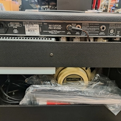 Fender '68 Custom Pro Reverb 2